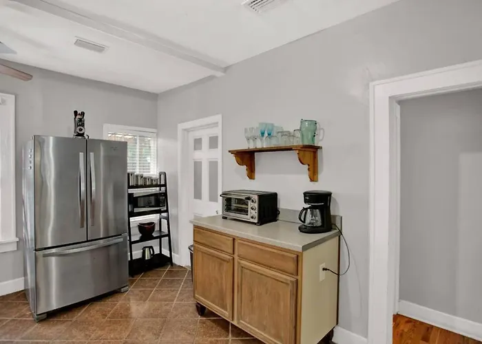1940 Cottage Seen On Fyi, 2Bd 2Ba