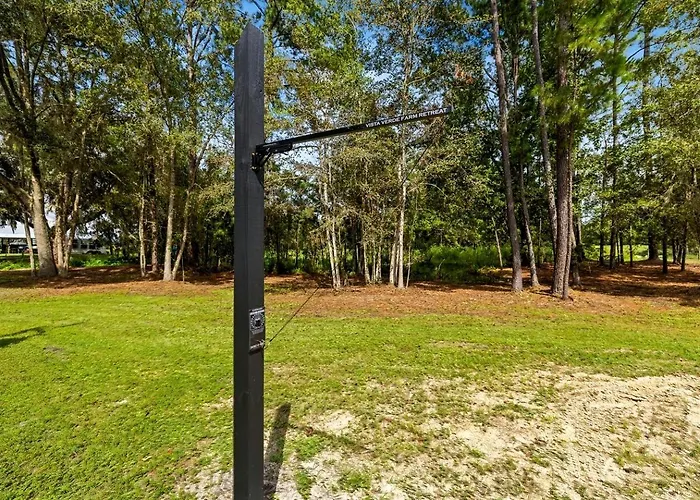 Entire Farm Retreat With Three Modern Cabins In Lake City, Florida, Perfect For An Event Or Large Family Getaway